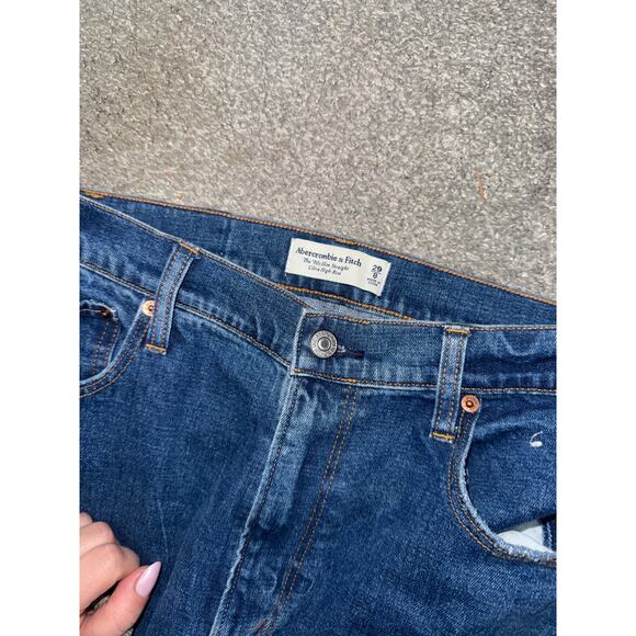 Abercrombie & Fitch Women's 90's Slim Straight Ultra High Rise Jeans Dark Blue 8 - Picture 4 of 8